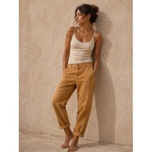 Gap Womens Girlfriend Khaki Pants Size 2 Camel Brown High Rise Tapered Chinos